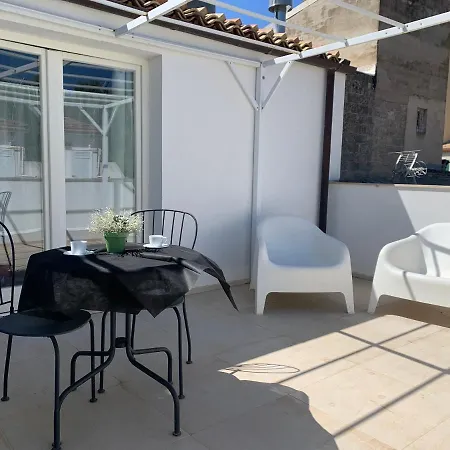 Giardino Botanico بيت للعطل