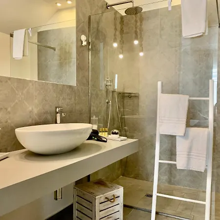 Giardino Botanico بيت للعطل راغوزا